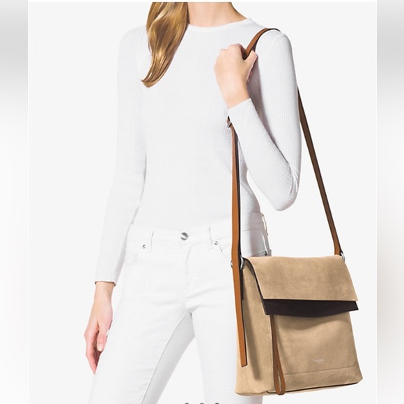 Michael Kors Collection Sedona Large Suede Flap Messenger Bag Tan Brown - Picture 3 of 14